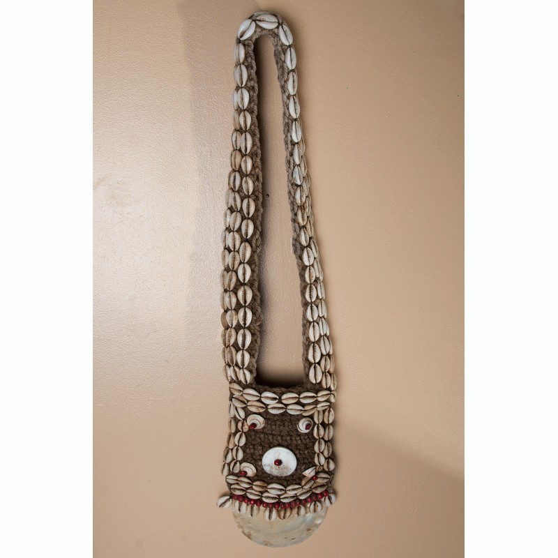 Hals en borstdecoratie